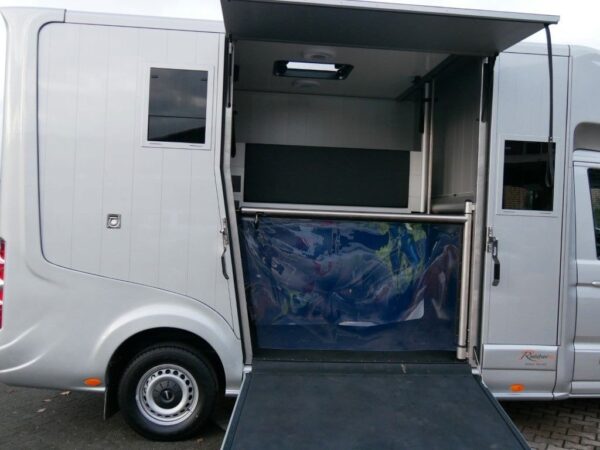 MAN 3.180 Roelofsen Comfort XL 2 chevaux – Image 3