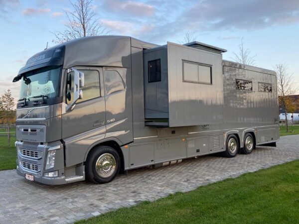 FH 540 STX VOLVO 6 HORSES POP OUT PUSH UP – Image 18