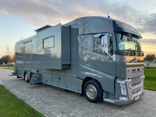 FH 540 STX VOLVO 6 HORSES POP OUT PUSH UP – Image 19