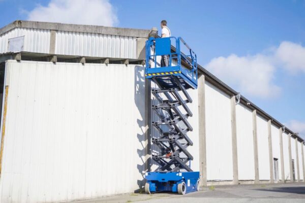 Nacelle à ciseaux électrique PRO (intérieur/extérieur) - jusqu'à 14 m de hauteur COMPARTEC – Image 15